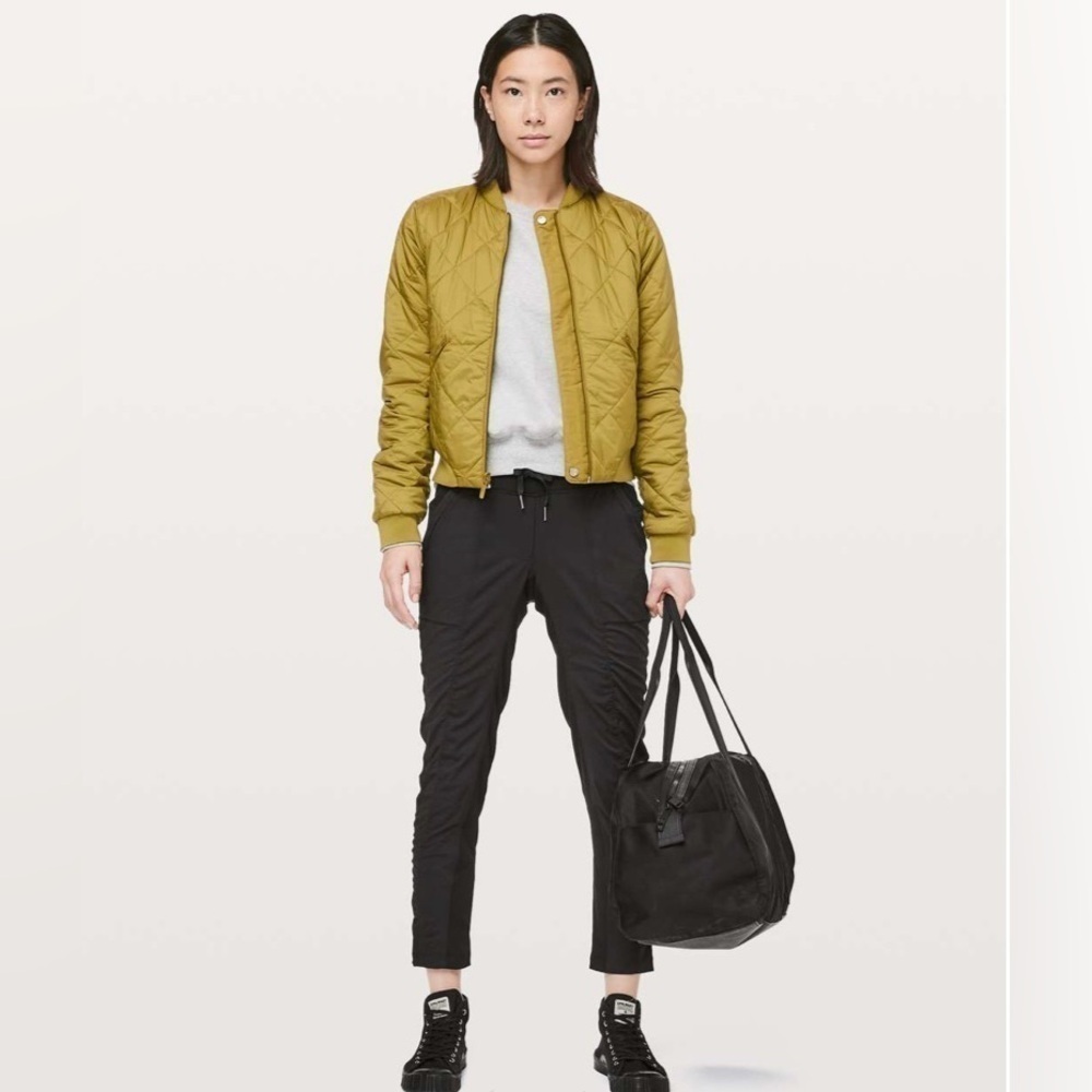 Lululemon Street To Studio Pant II *Unlined 28"
Black 2019